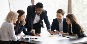 マネジメントで経営課題を解決!具体的なスキルを高める方法とは