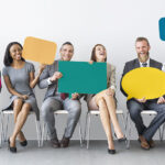 フィードバックが人材育成に必須の理由とは?具体的な手法と効果を高めるコツを解説