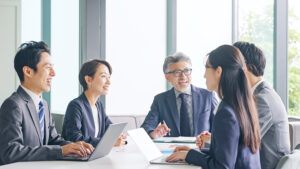 サクセッションプランとは?組織や経営に導入する方法や目的、メリット、事例などを解説