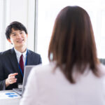 コーチングとティーチングの違いとは?定義や使い分け、活かせる場面も解説