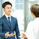 信頼関係を築くと得られるメリットは?信頼関係を効果的に築くためのポイントも解説